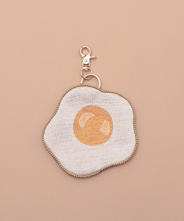 目玉焼き刺繍 キーポーチ バッグチャーム｜KANKAN ONLINE SHOP【公式】