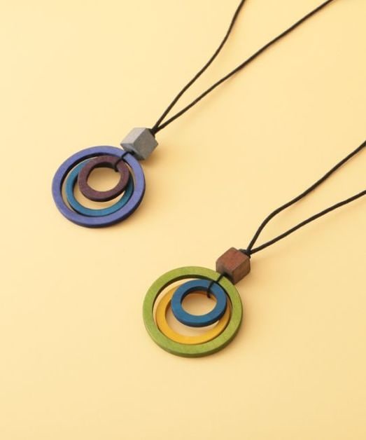 å 3Ϣ󥰥ȥåץͥå쥹