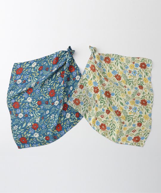 シルク100％ 花柄スカーフ｜KANKAN ONLINE SHOP【公式】