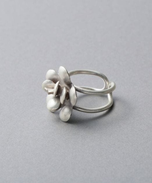 ☆べべたん☆断捨離中 カレンシルバー 指輪 リング silver