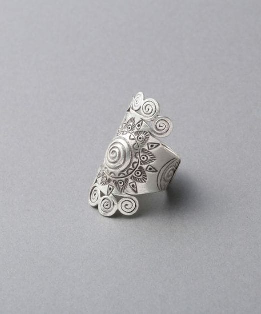 KANKAN ONLINE SHOP｜カレンシルバー一覧｜タイの山岳民族が作る伝統の