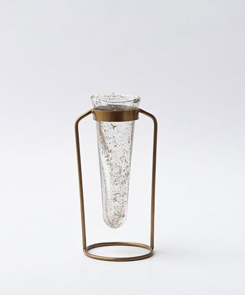 �������󥹥���ɥ��饹�١����ʥ��󥰥��