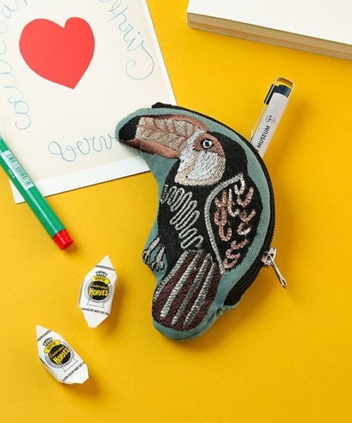 ポーチ｜刺繍・ビーズ・アニマル柄など個性派デザイン多数｜KANKAN