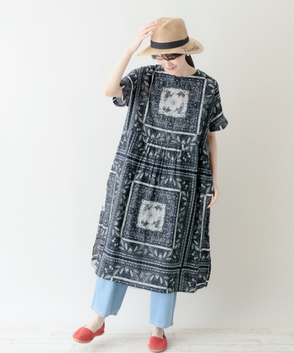 ペイズリーバンダナプリントコットンワンピース｜KANKAN ONLINE