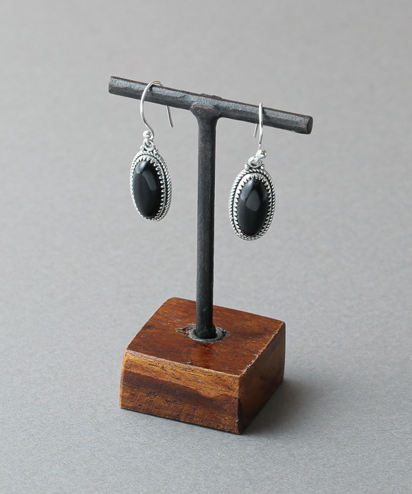 オニキスピアスシルバー シルバー925 天然オニキスピアス 1粒