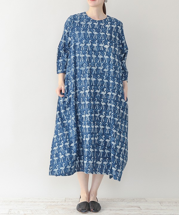 30%OFF】綿麻レーヨン多忙なフラミンゴさんダブプリントワンピース