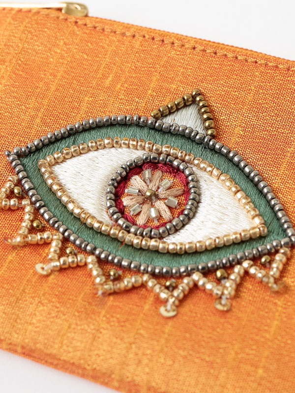 オレンジ在庫2点】イーブルアイ ビーズ刺繍キーポーチ M42-2050
