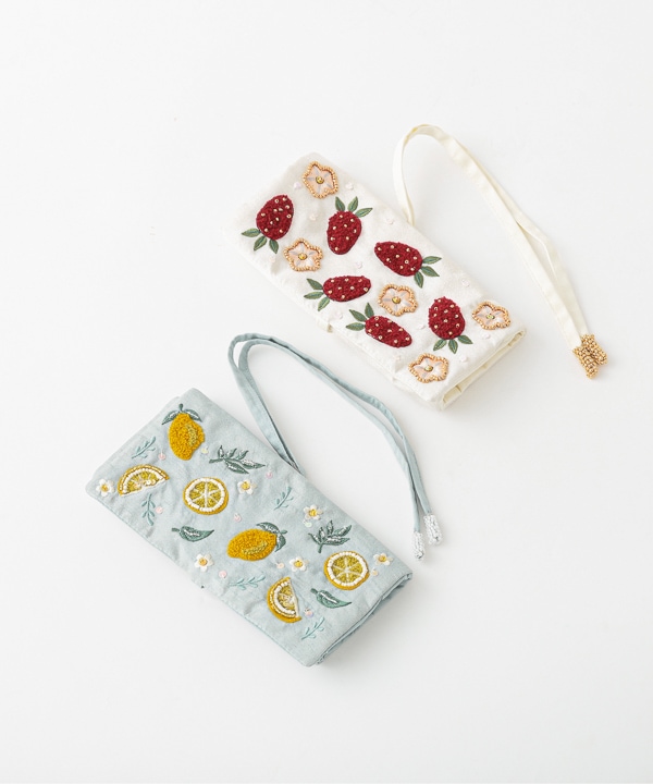 フルーツ刺繍（イチゴ・レモン）アクセサリーケース｜KANKAN