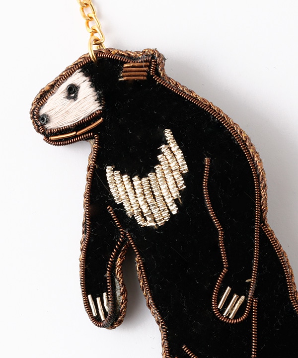 ザリ刺繍キーホルダー （ツキノワグマ) M21-1130｜KANKAN ONLINE SHOP