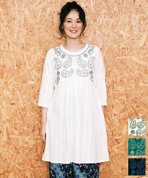 極美品　LEONARD 長袖　ワンピース　カンカン　ペイズリー　トリム　派手柄 美品 LEONARD FASHION レオナールファッション カンカン素材