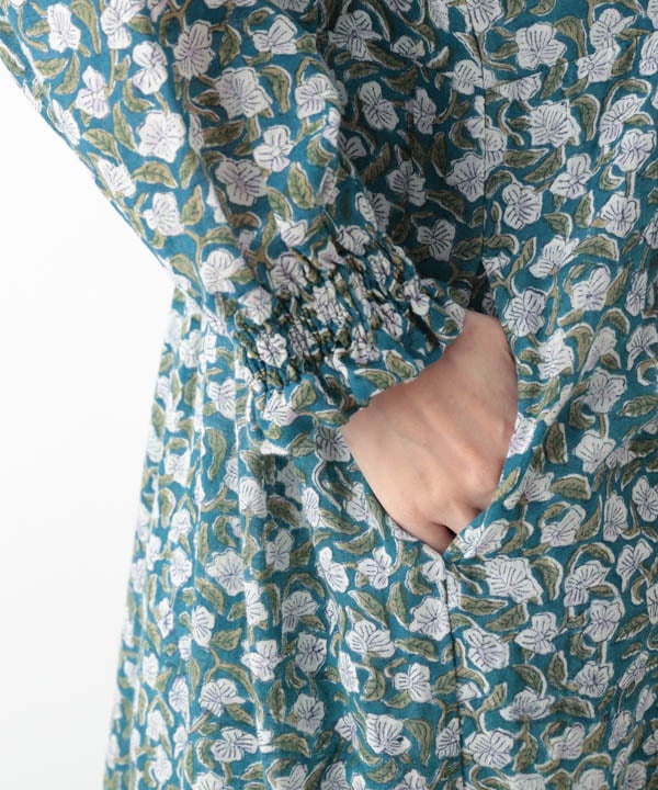 花々のブロックプリントコットンリネン2wayワンピース｜KANKAN ONLINE