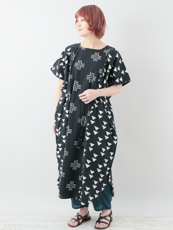 YAMAIワンピース 泥染 50％OFF】カディ泥染めプリント ワンピース｜KANKAN ONLINE SHOP【公式】