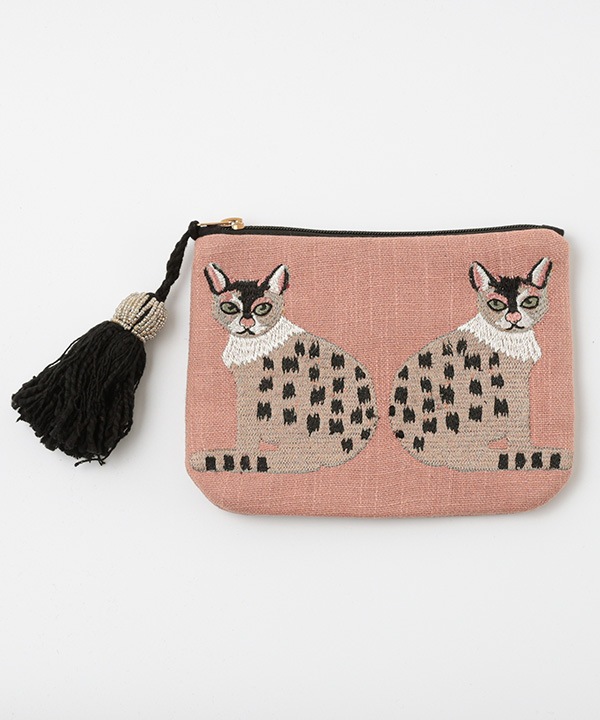 アニマル刺繍ポーチ M26-1957（BEツインキャット /BKダルメシアン