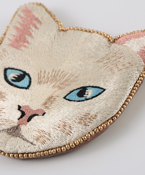 キャット刺繍ポーチ（3カラー） M42-1914｜KANKAN ONLINE SHOP【公式】