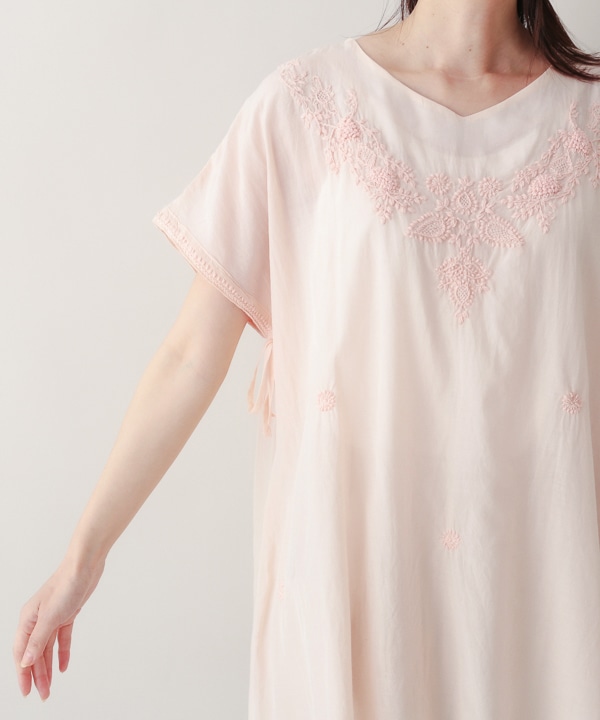 フラワーラクノウ刺繍コットンチュニック｜KANKAN ONLINE SHOP