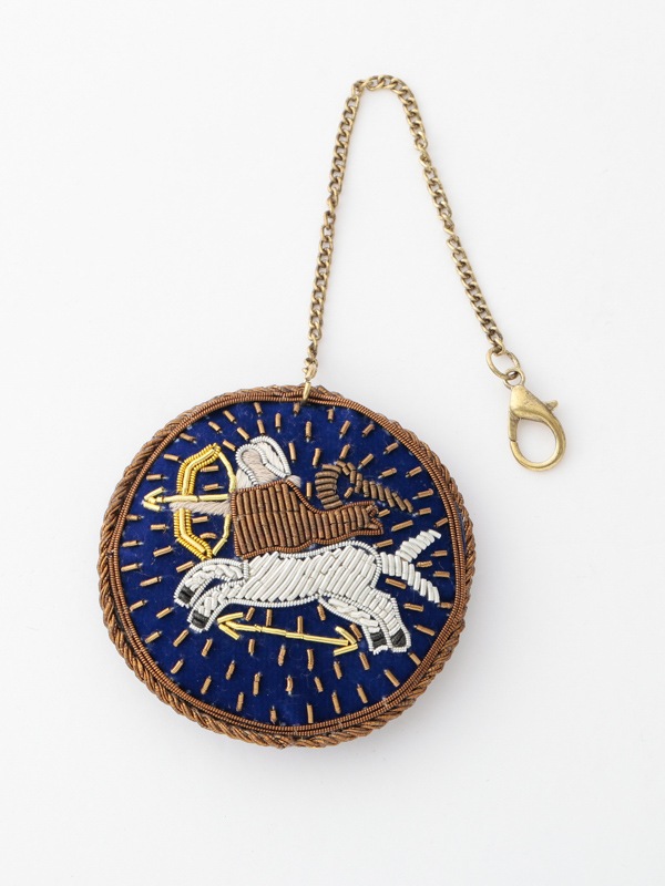 30％OFF】ザリ刺繍チャーム（12星座） M21-2143｜KANKAN ONLINE