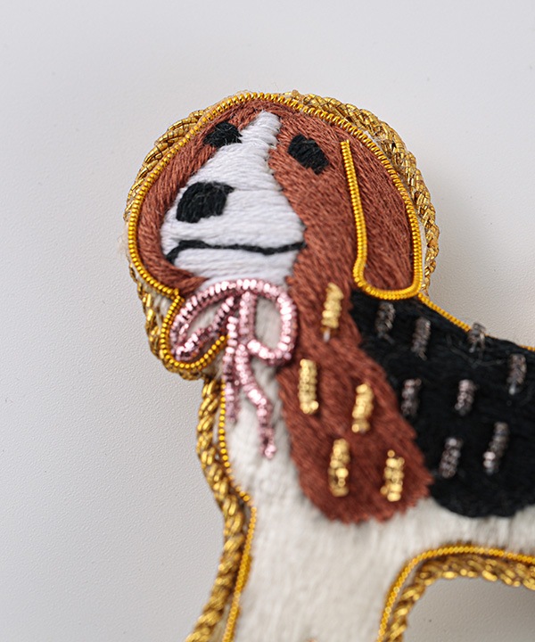ザリ刺繍キーホルダー ビーグル｜KANKAN ONLINE SHOP【公式】