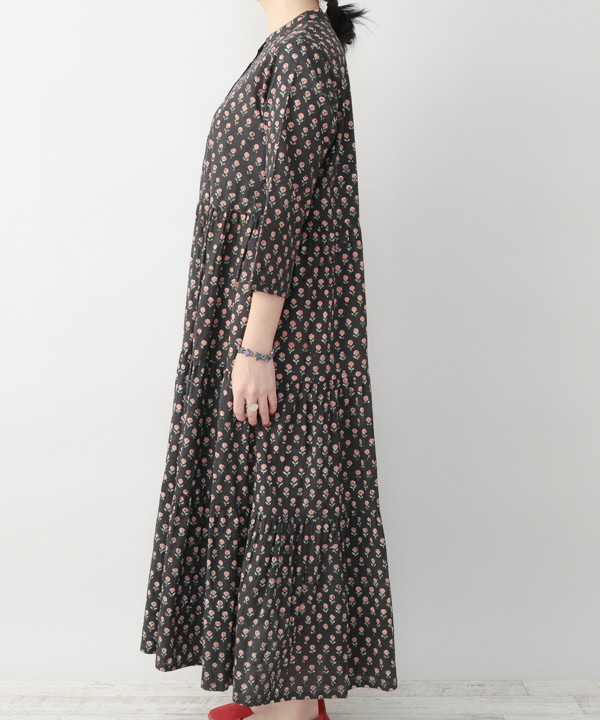 kankan様ブラック1ワンピース 再入荷【50％OFF】ブラック1点限り/ブロックプリントパッチ