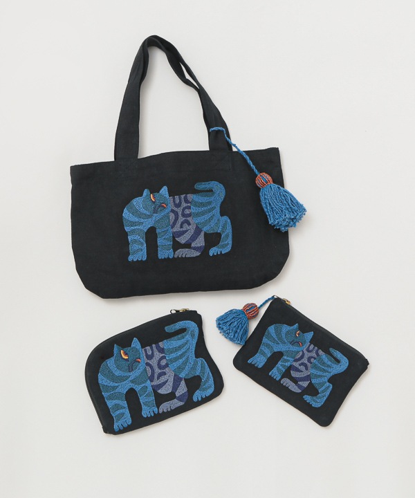 CHIZURI 刺繍フラットミニバッグ｜KANKAN ONLINE SHOP【公式】