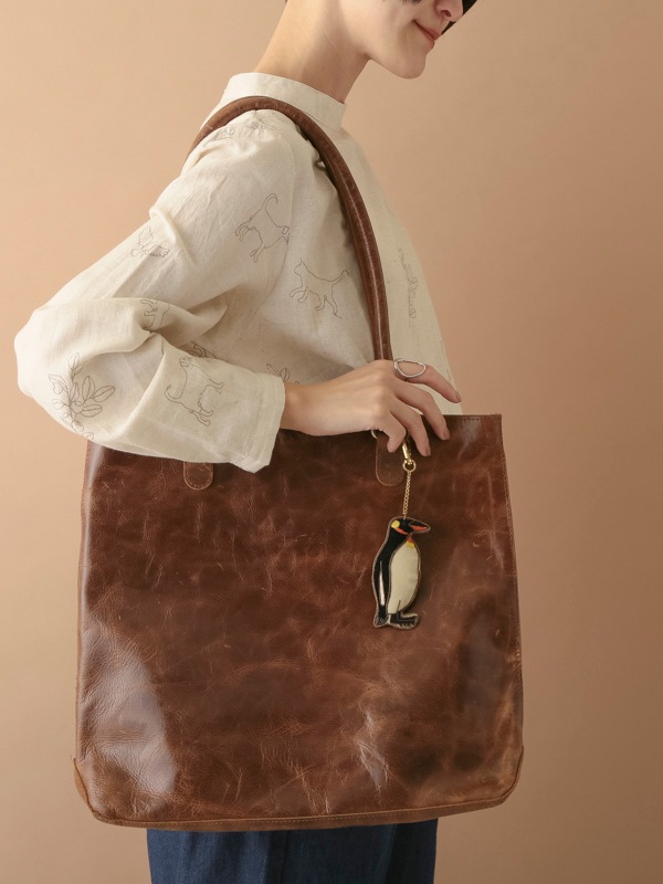 ザリ刺繍キーホルダー （ペンギン) M21-1350｜KANKAN ONLINE