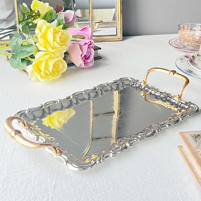 ゴールドハンドル シルバートレイ