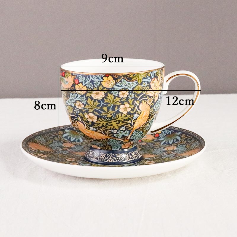 イギリス製　Elizabethan ボーンチャイナ　カップ&ソーサー ボーンチャイナ カップ＆ソーサー
