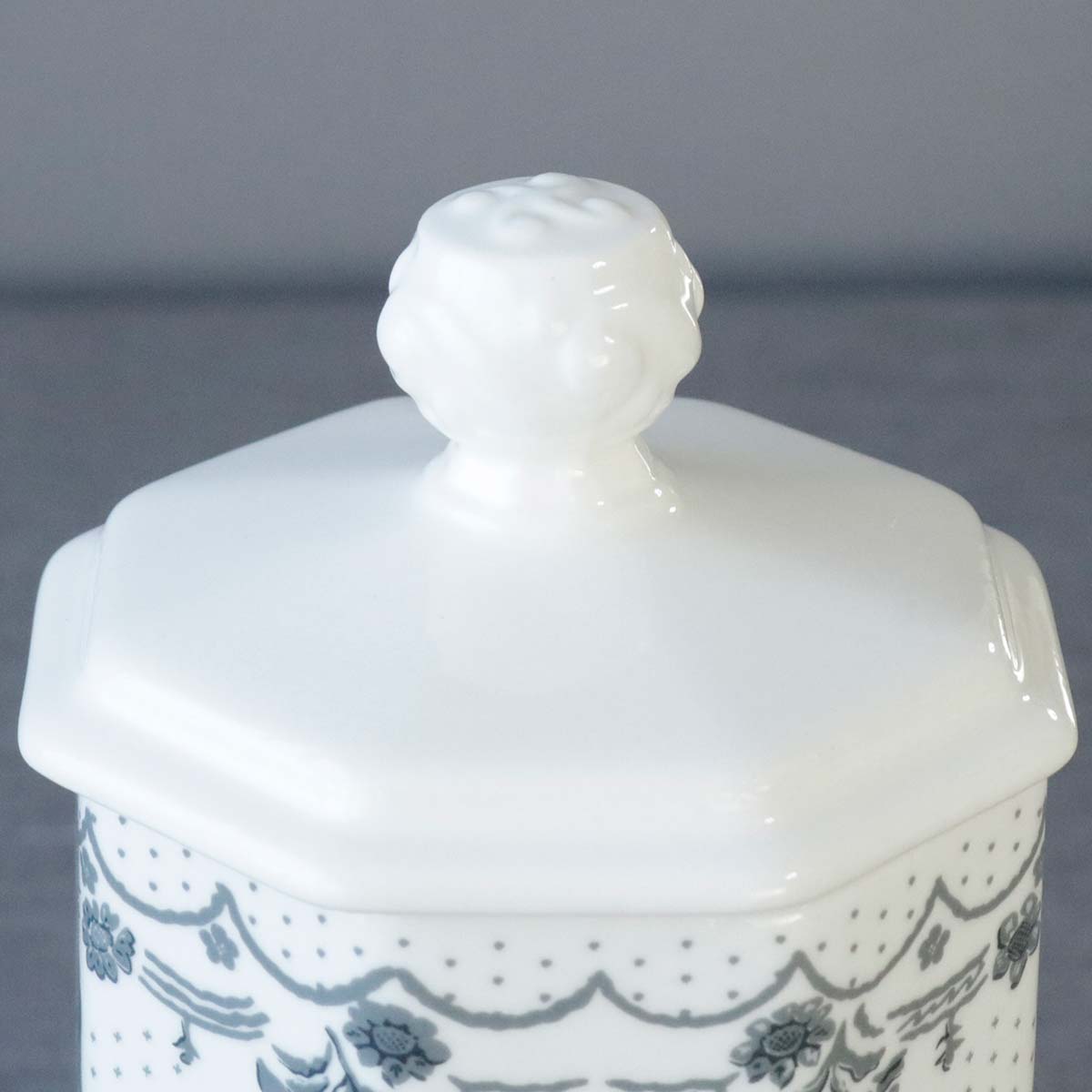 マチルドエム 陶器 蓋付き 小物入れ エレガント Mathilde M