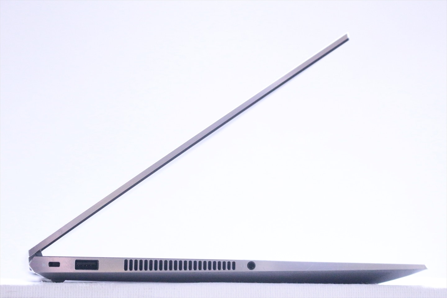 ノートパソコン 2020年32Gパワフルワークステーション HP ZBook Studio