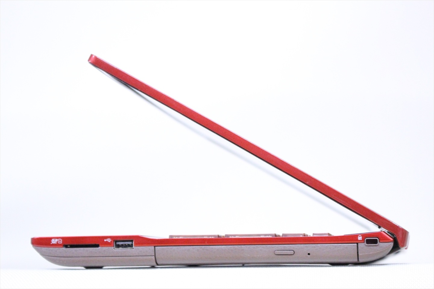 富士通 良好品 美色 Corei7搭載パワフルモデル LIFEBOOK AH53/C2