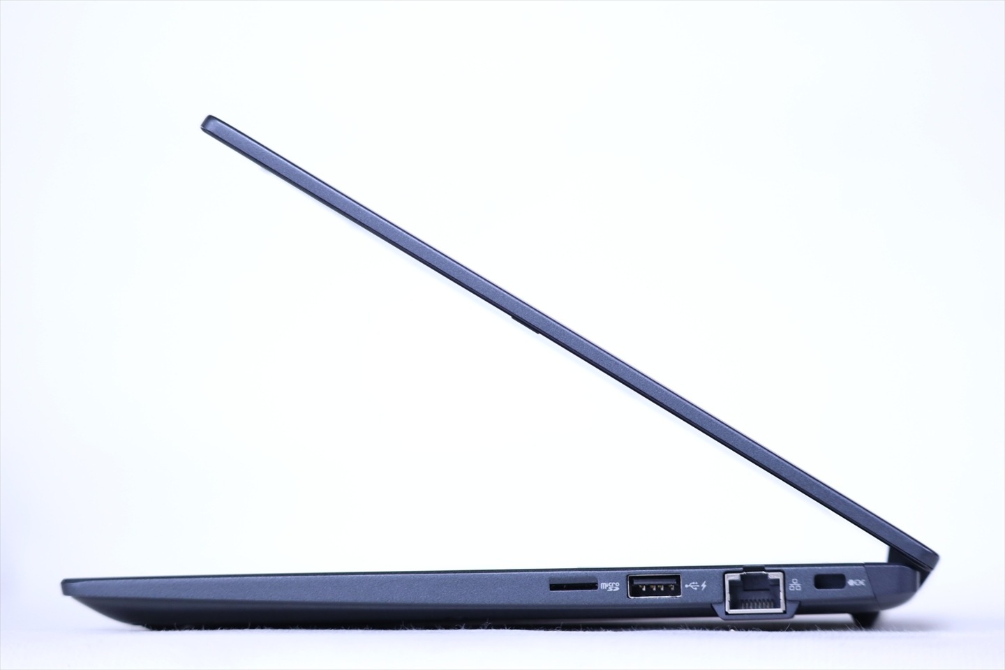 即配 良好品 バッテリー良 2022年軽量快速モデル 11世代Corei5