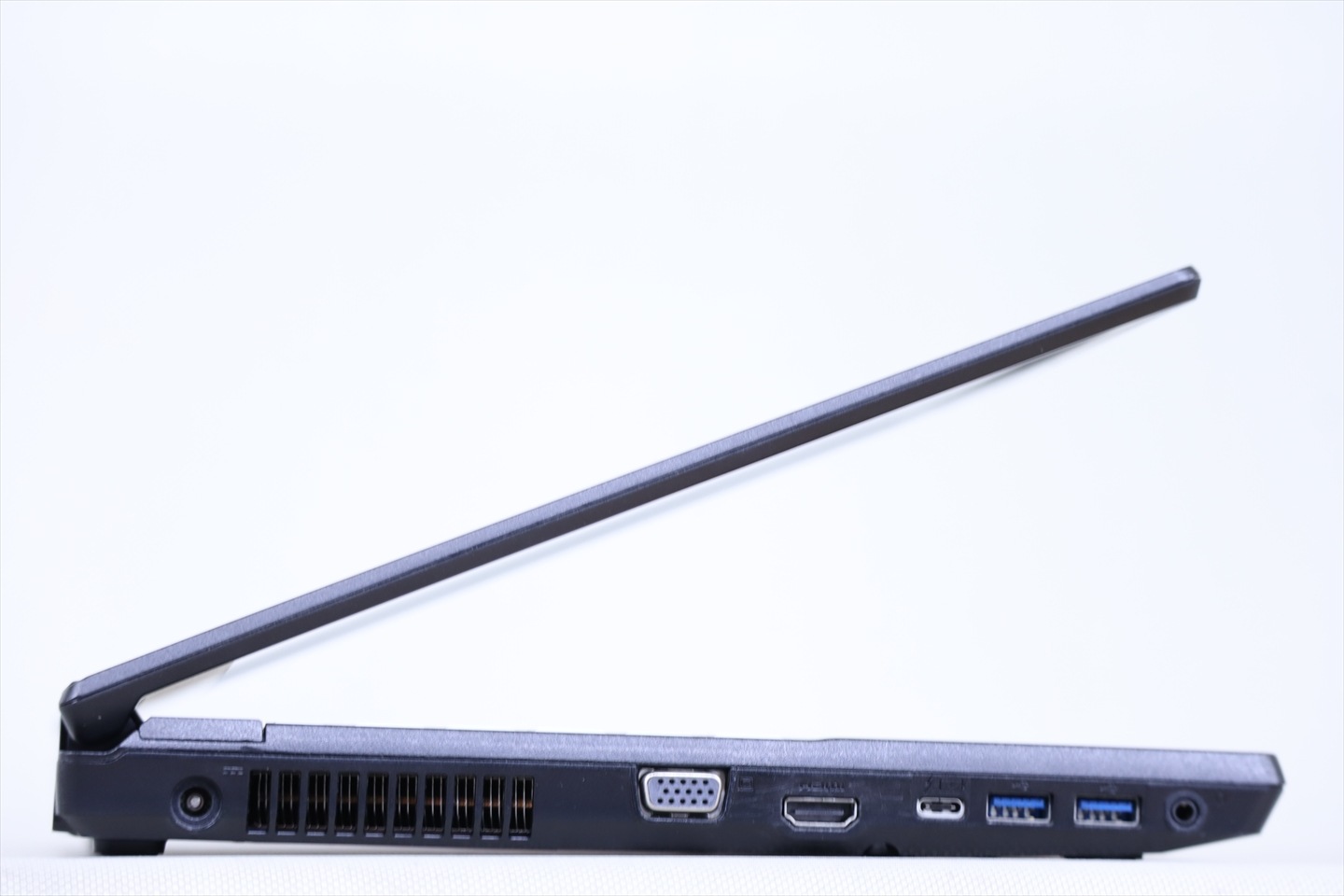 富士通 良好品 2023年モデル 13世代Corei5 LIFEBOOK A7513/N i5-1350P
