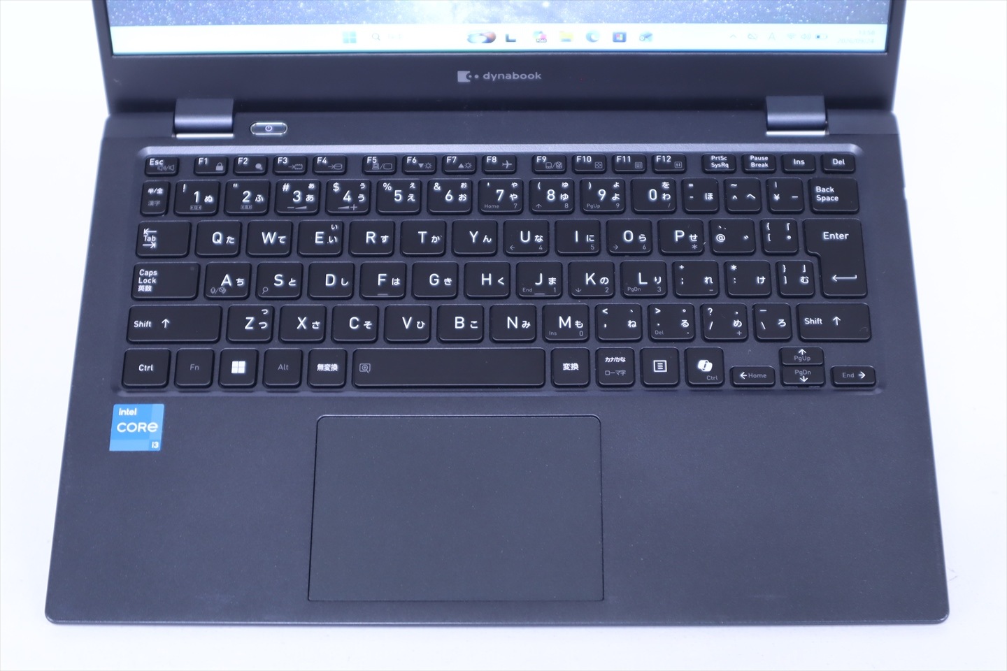 ダイナブック 東芝 バッテリー良 2024年薄軽量モデル 13世代Corei3