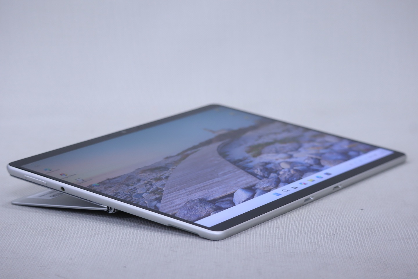 サーフェス 良好品 2021年快速モデル 11世代Corei5 Surface Pro8