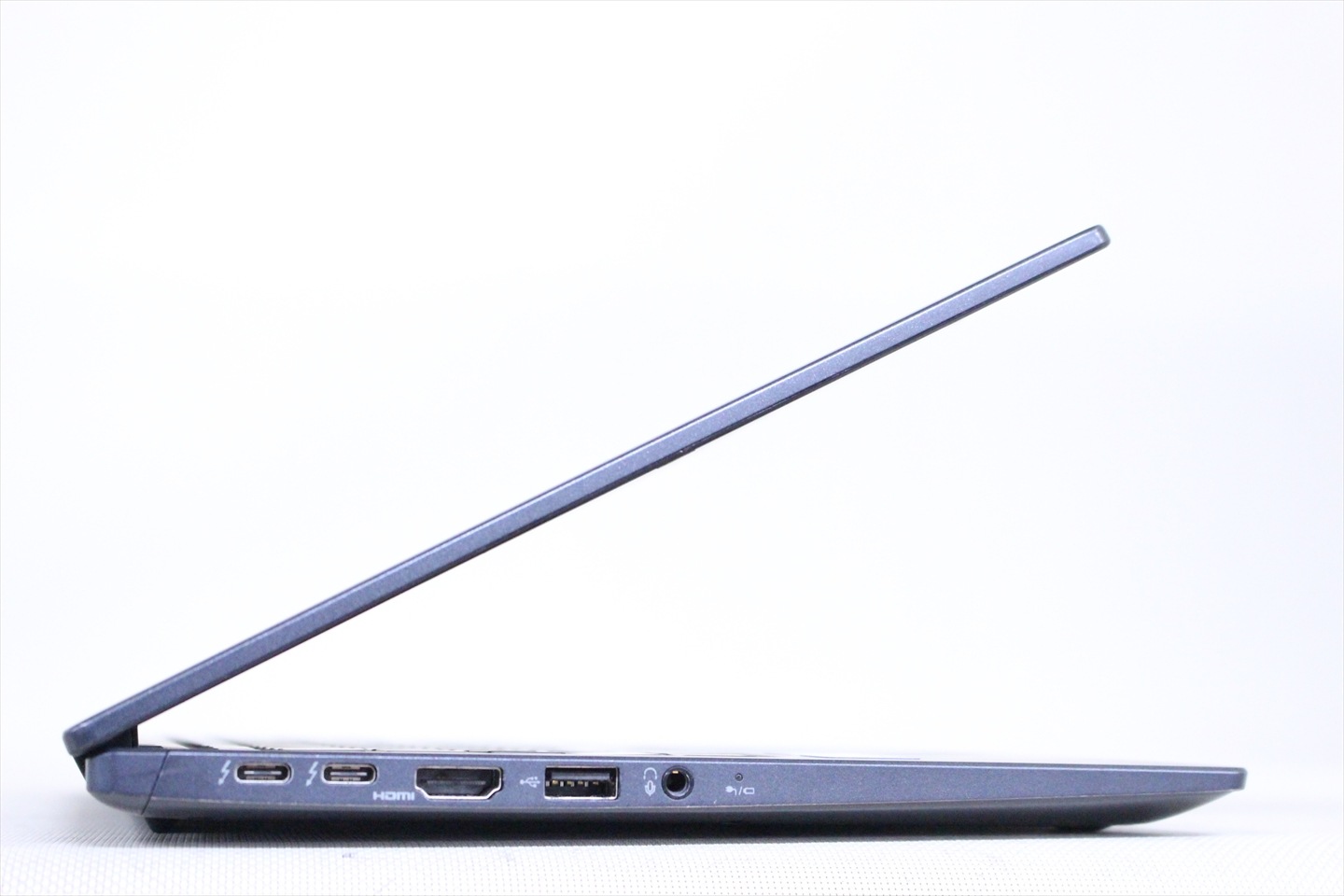 【新品バッテリ】東芝 ノートパソコン i5 16G SSD256G 軽量 052 ダイナブック 東芝 バッテリー良 2023年軽量快速モデル 12世代Corei5
