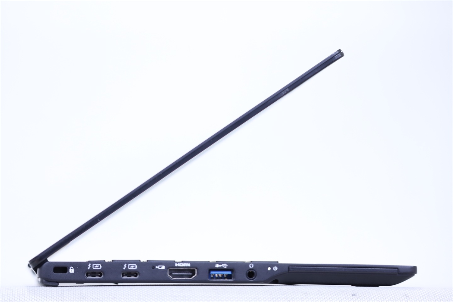 即配 良品 バッテリー良 2021年軽量快速モデル 11世代Corei5 LIFEBOOK 