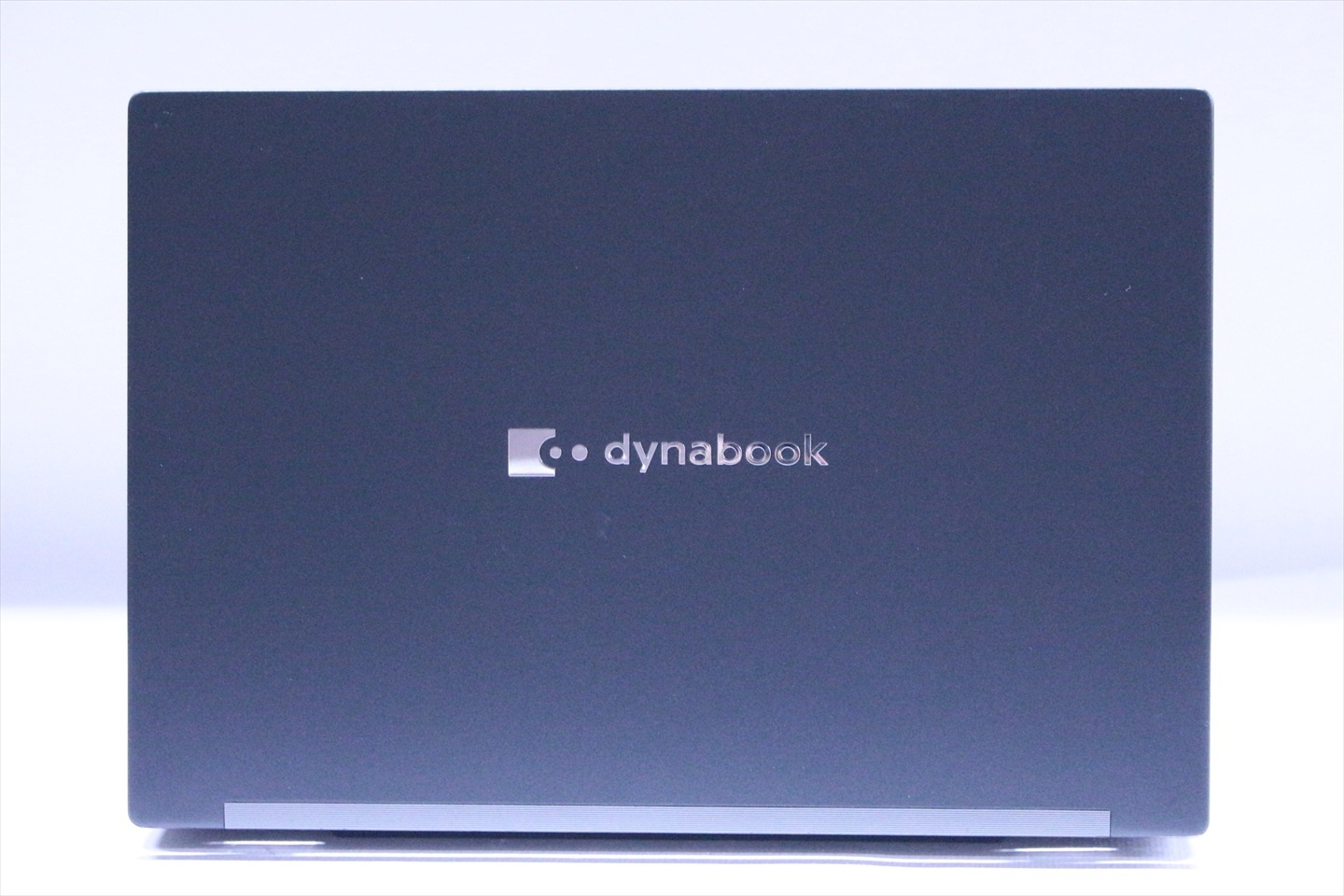 ダイナブック 東芝 2023年薄軽量快速モデル 12世代Corei5 dynabook G83