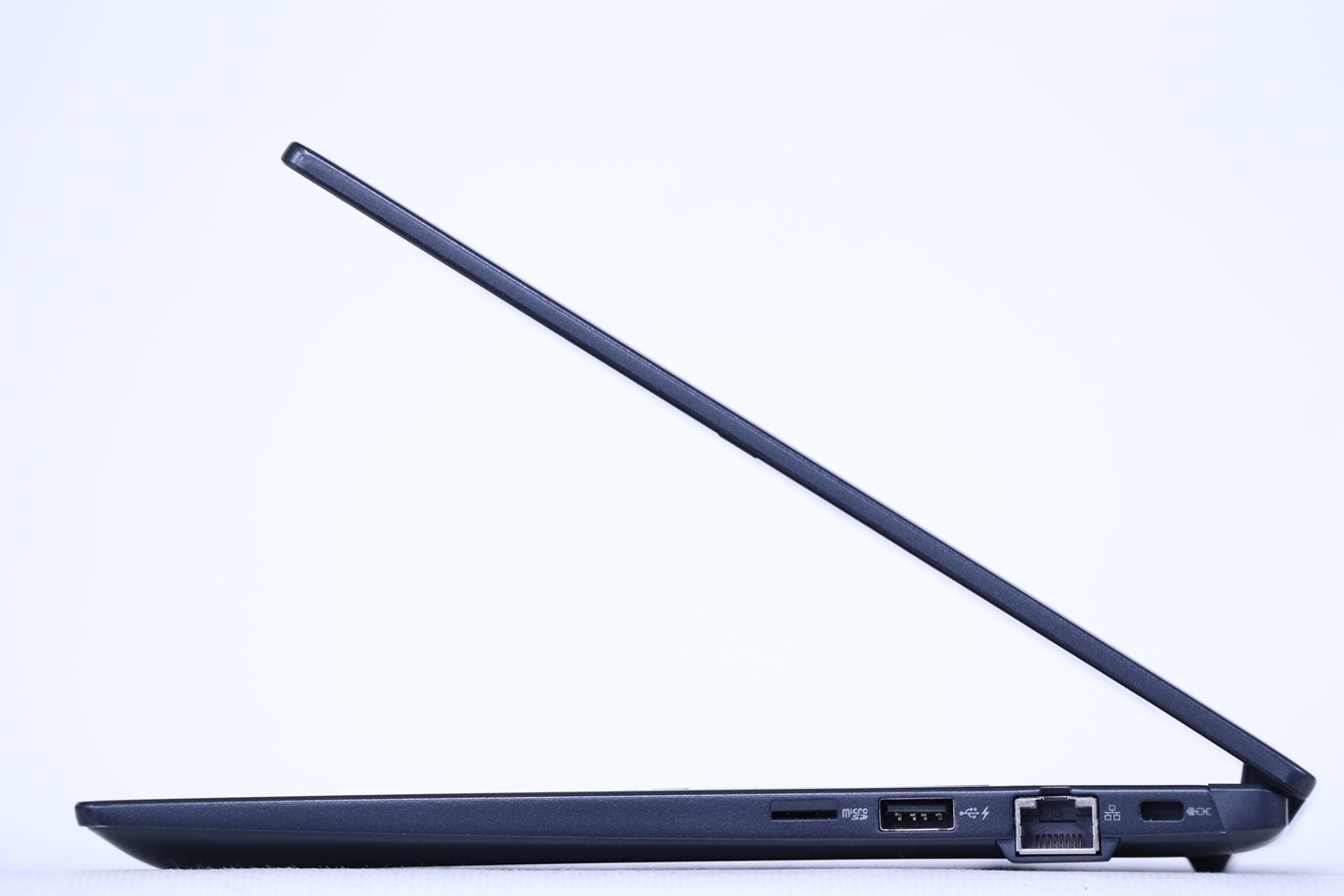 ダイナブック 東芝 バッテリー良 2022年薄軽量快速モデル 11世代Corei5