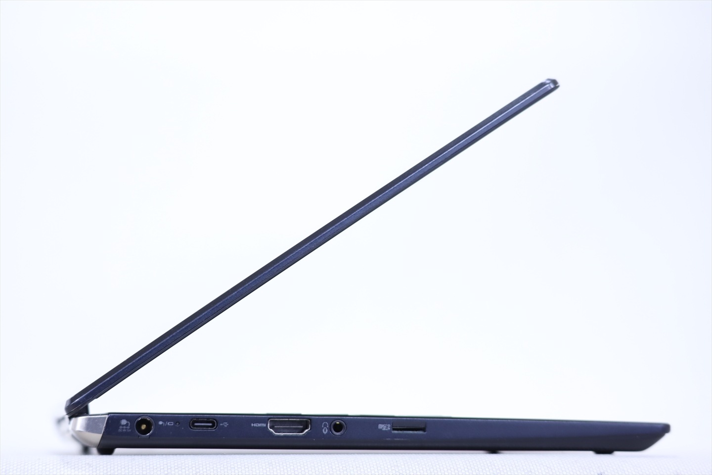 即配 バッテリー良 2021年軽量快速モデル dynabook G83/FS i5-10210U 