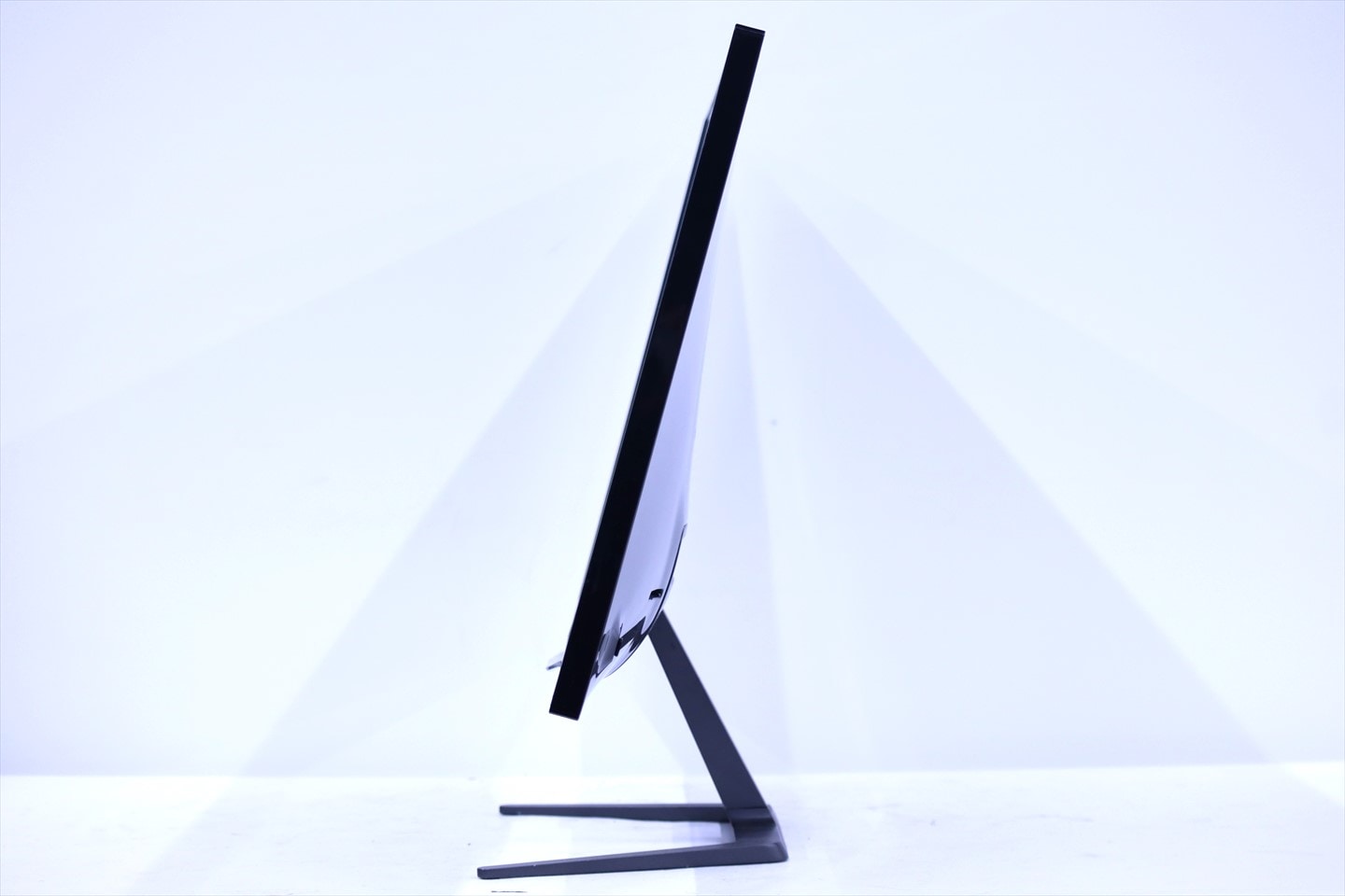 良好品 大画面27型スタイリッシュモニター PHILIPS 276E7Q 27.0FHD