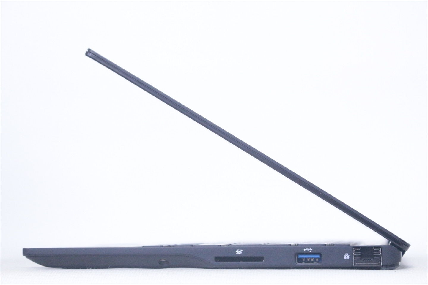 富士通 2021年薄軽量快速モデル 11世代Corei5 LIFEBOOK U9311/F i5