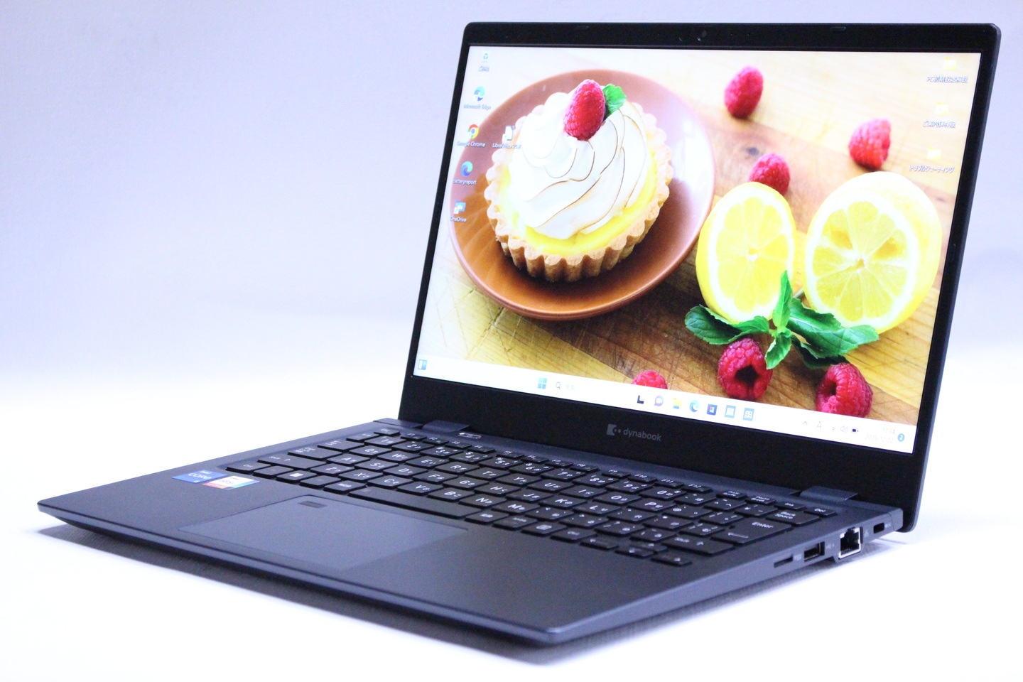 G83KW/12世代i5/SSD 256GB/16GB/FHD/13.3② 即配 2023年快速モデル 12世代Corei5 dynabook G83/KW i5-1235U 16G