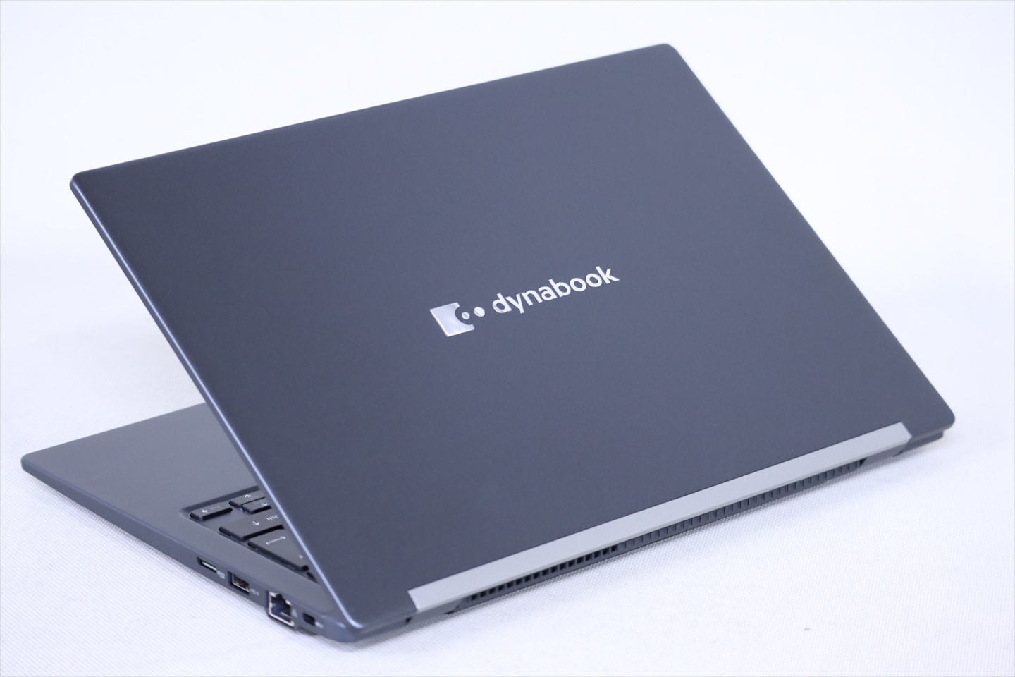 最新世代　dynabook G83/MY Core Ultra 5 135U ダイナブック 東芝 外装良 2024年AI特化NPU搭載モデル Ultra5 dynabook