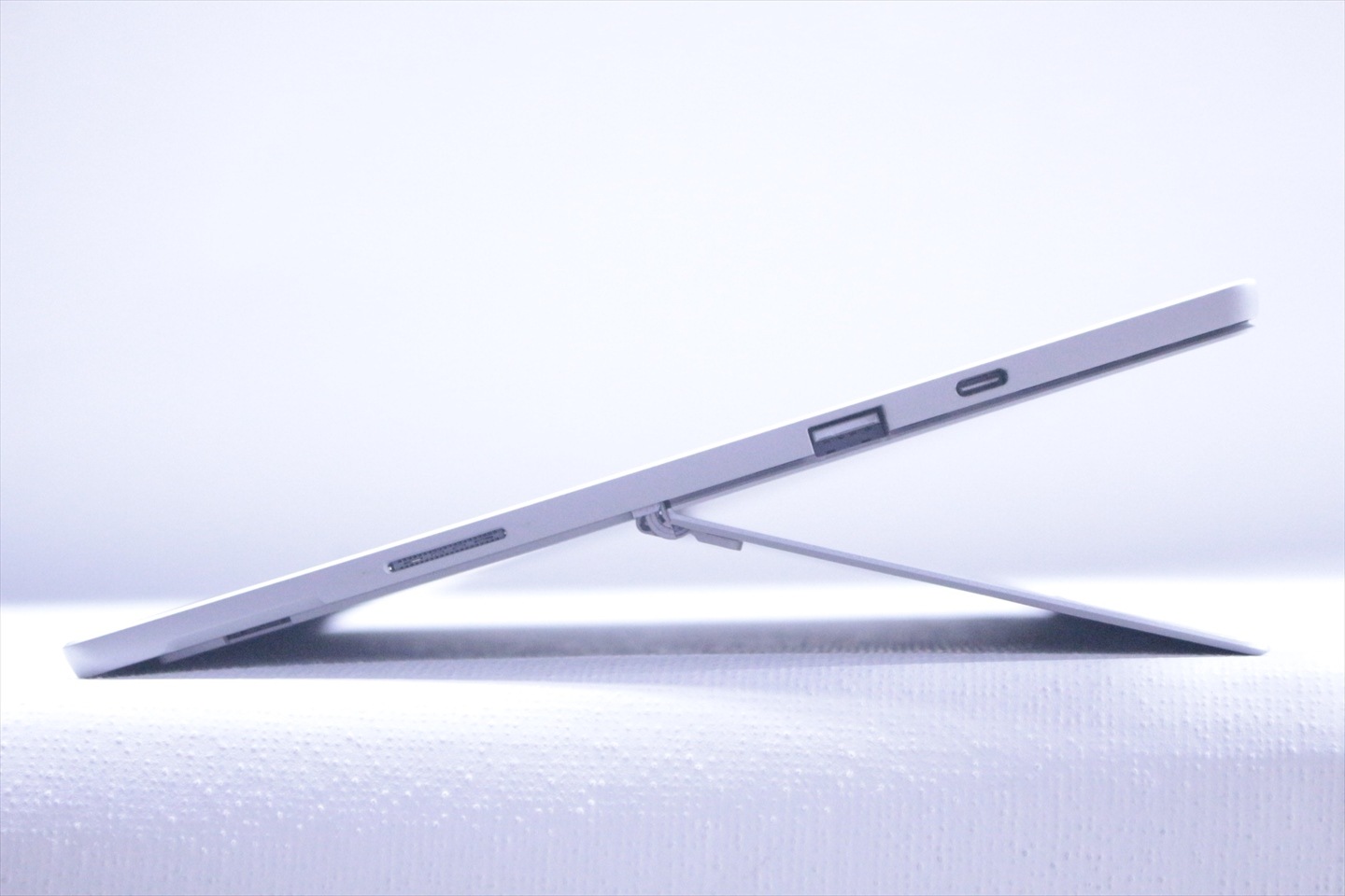サーフェス 良好品 バッテリー良 2021年薄型タブレットPC Surface Pro7 