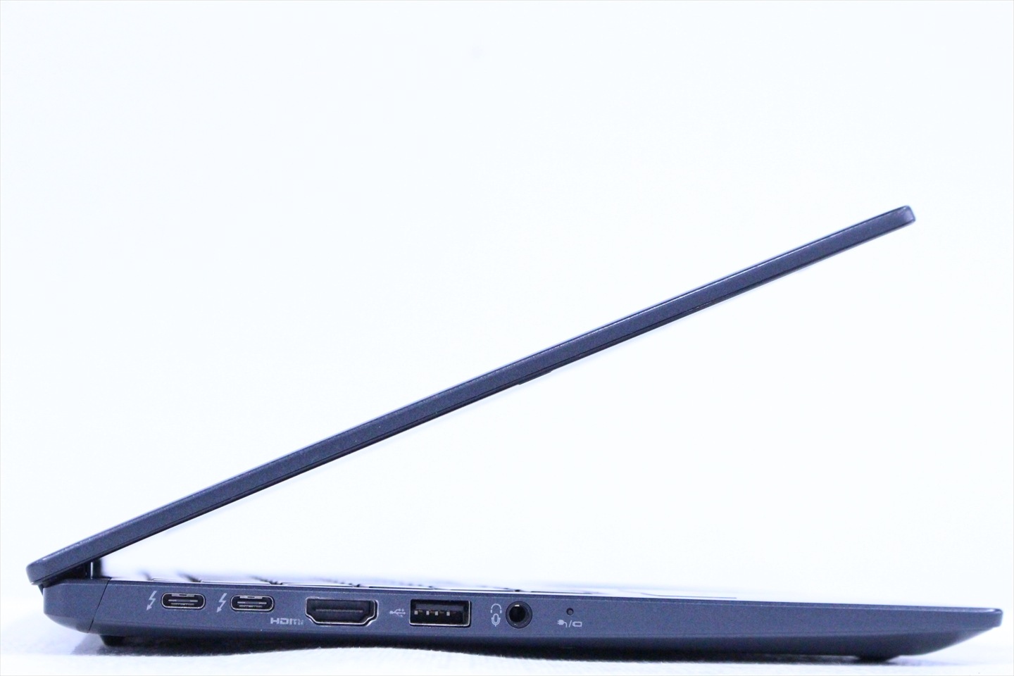 即配 バッテリー良 2022年薄型快速モデル 11世代Corei5 dynabook G83 