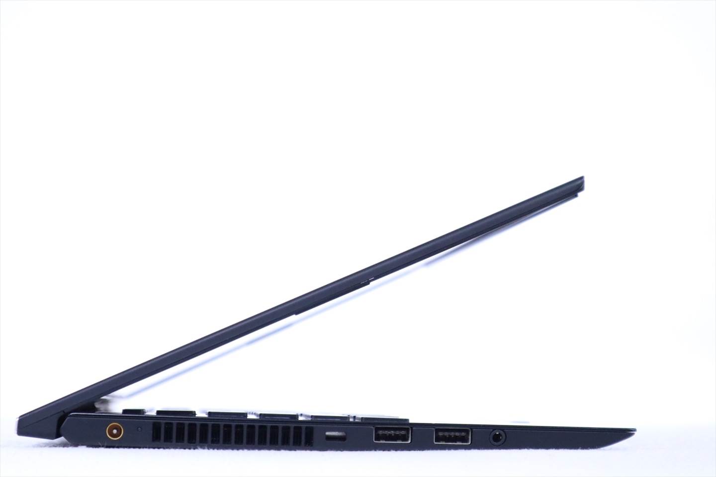 ノートパソコン バッテリー良 薄軽量快速16Gモデル 10世代Corei5 VAIO