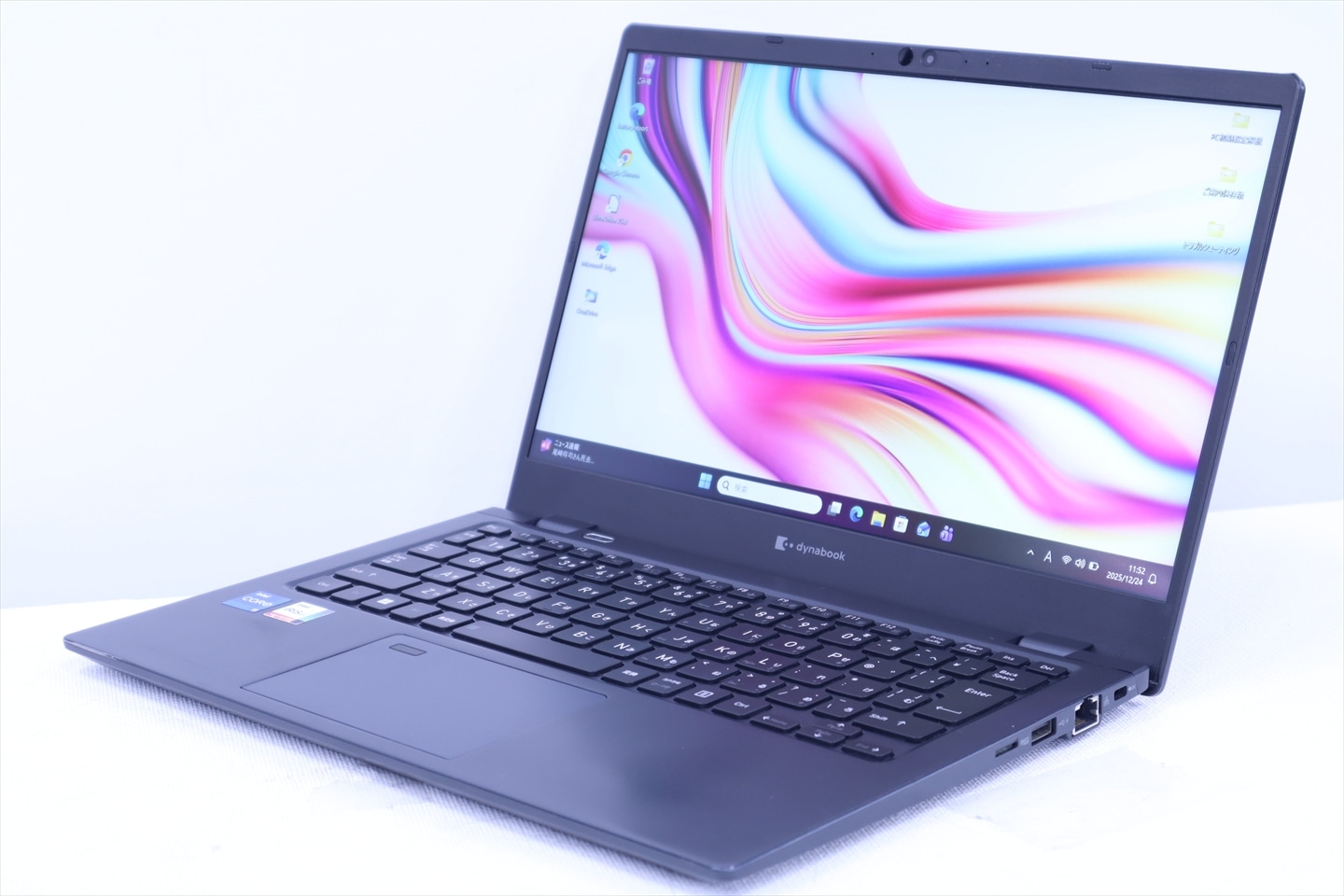 即配 2022年軽量約888g快速モデル 11世代Corei5 dynabook G83/HU i5