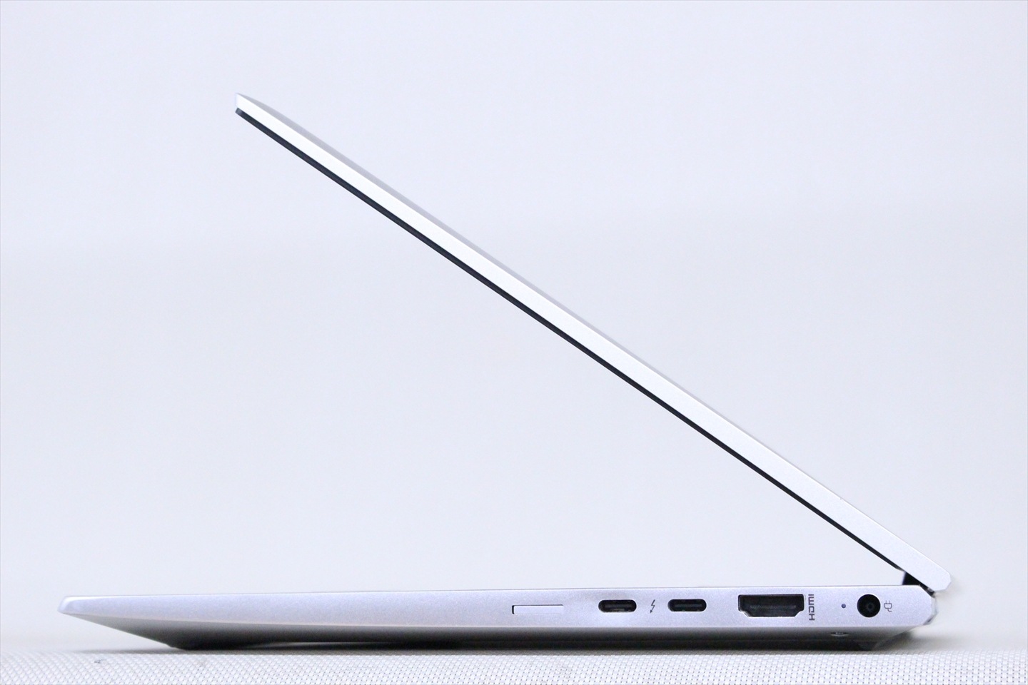 ノートパソコン 良好品 2022年パワフルモデル 11世代Corei7 HP