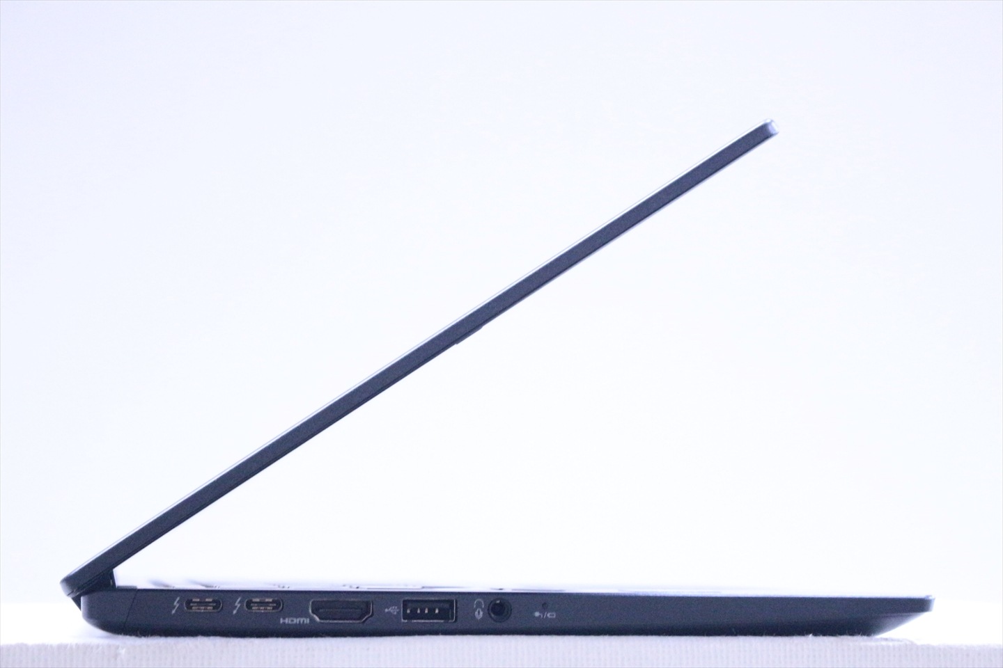 ▷13インチ▷タッチ11世代 i5 16G 256G/ ▷バックライト東芝 ダイナブック 東芝 良好品 2024年軽量快速モデル 13世代Corei5