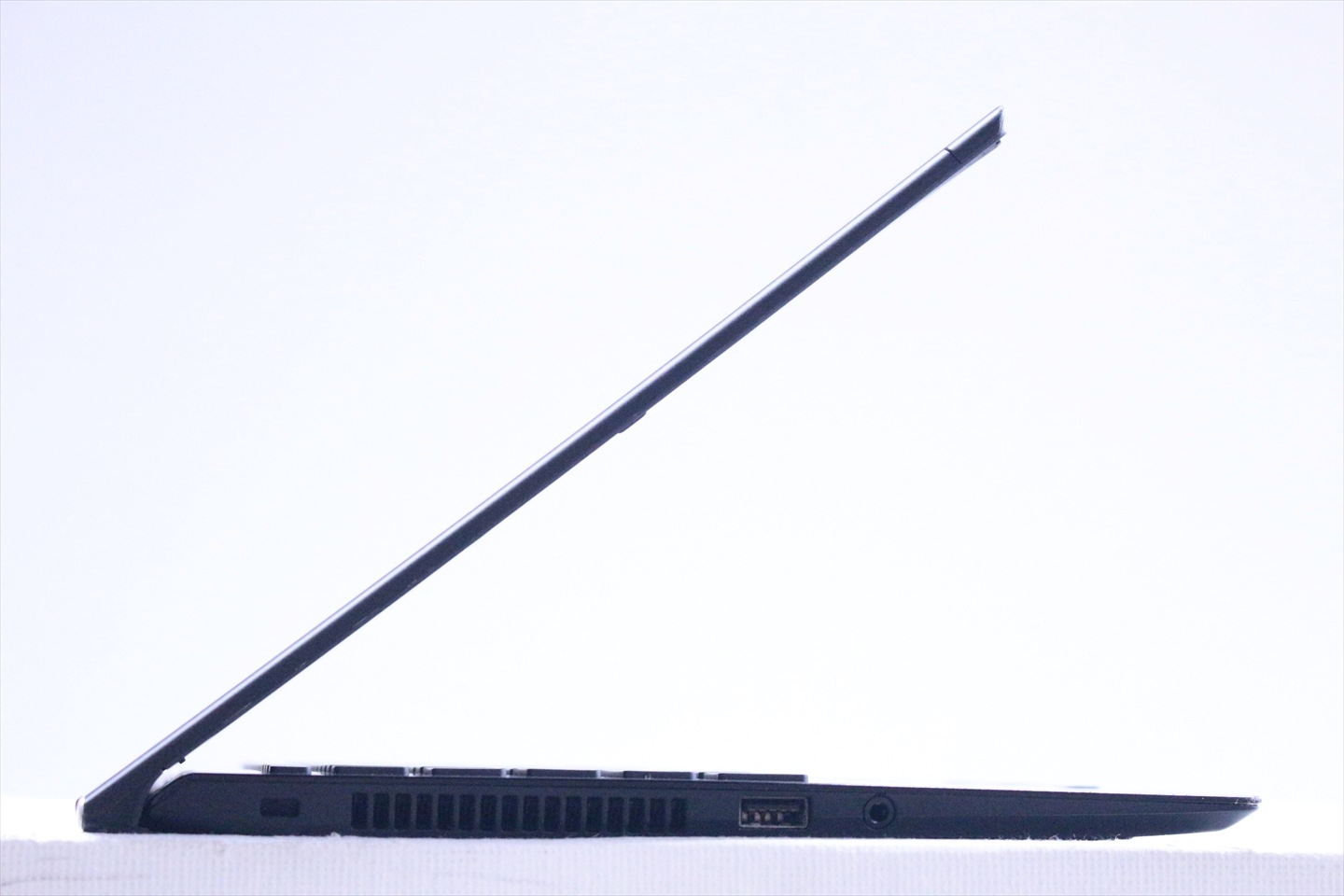 ノートパソコン 良好品 2021年薄軽量快速モデル 11世代Corei5 VAIO Pro