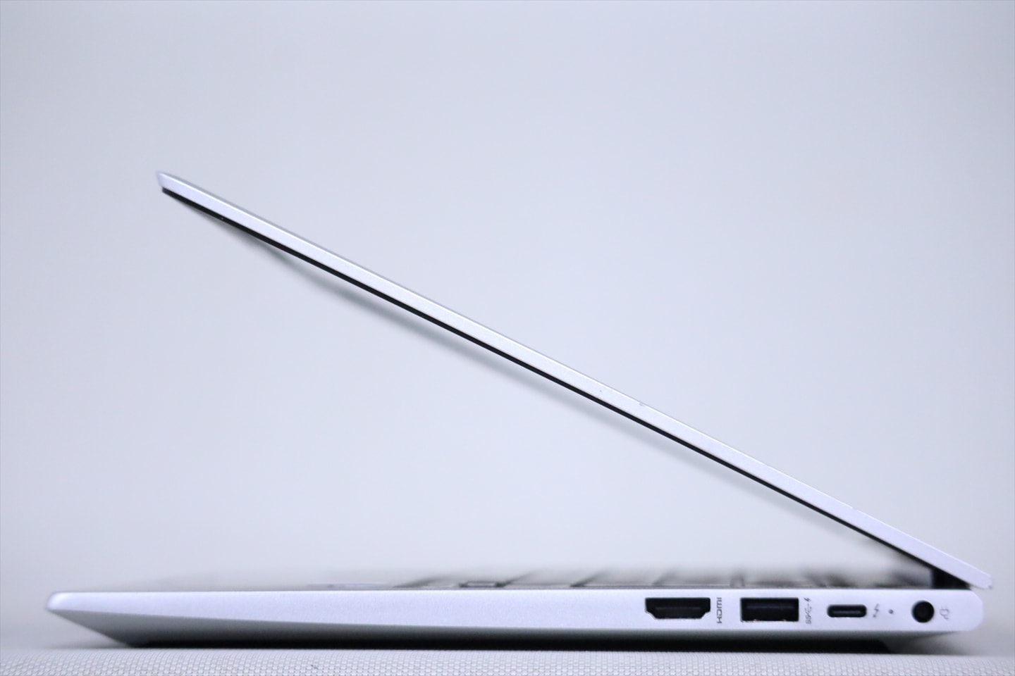 ノートパソコン 2024年パワフルモデル 13世代Corei7 HP EliteBook 630